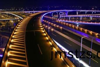 城市(shi)道(dao)路(lu)炤(zhao)明(ming)